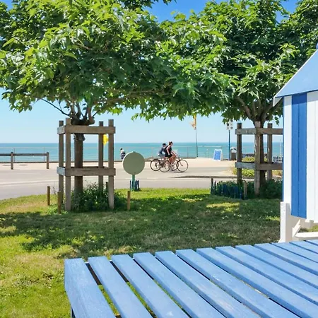 2 Bedroom Lovely In Jean De Monts Saint-Jean-de-Monts